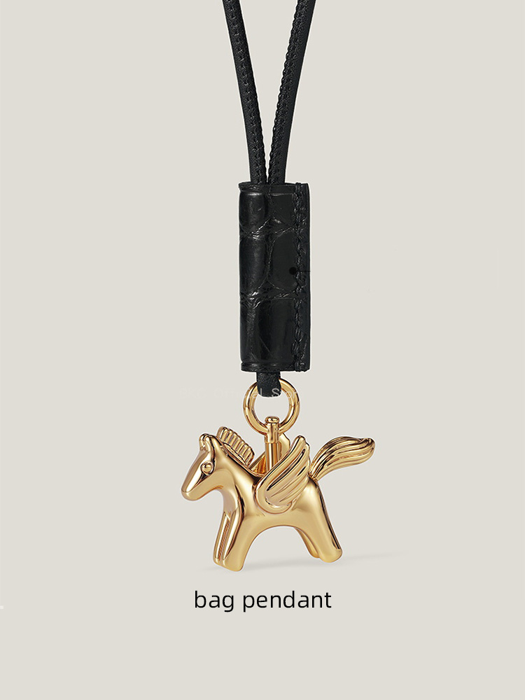 Luxury Bags Hermes Birkin - Breloque de sac Pegasus en laiton