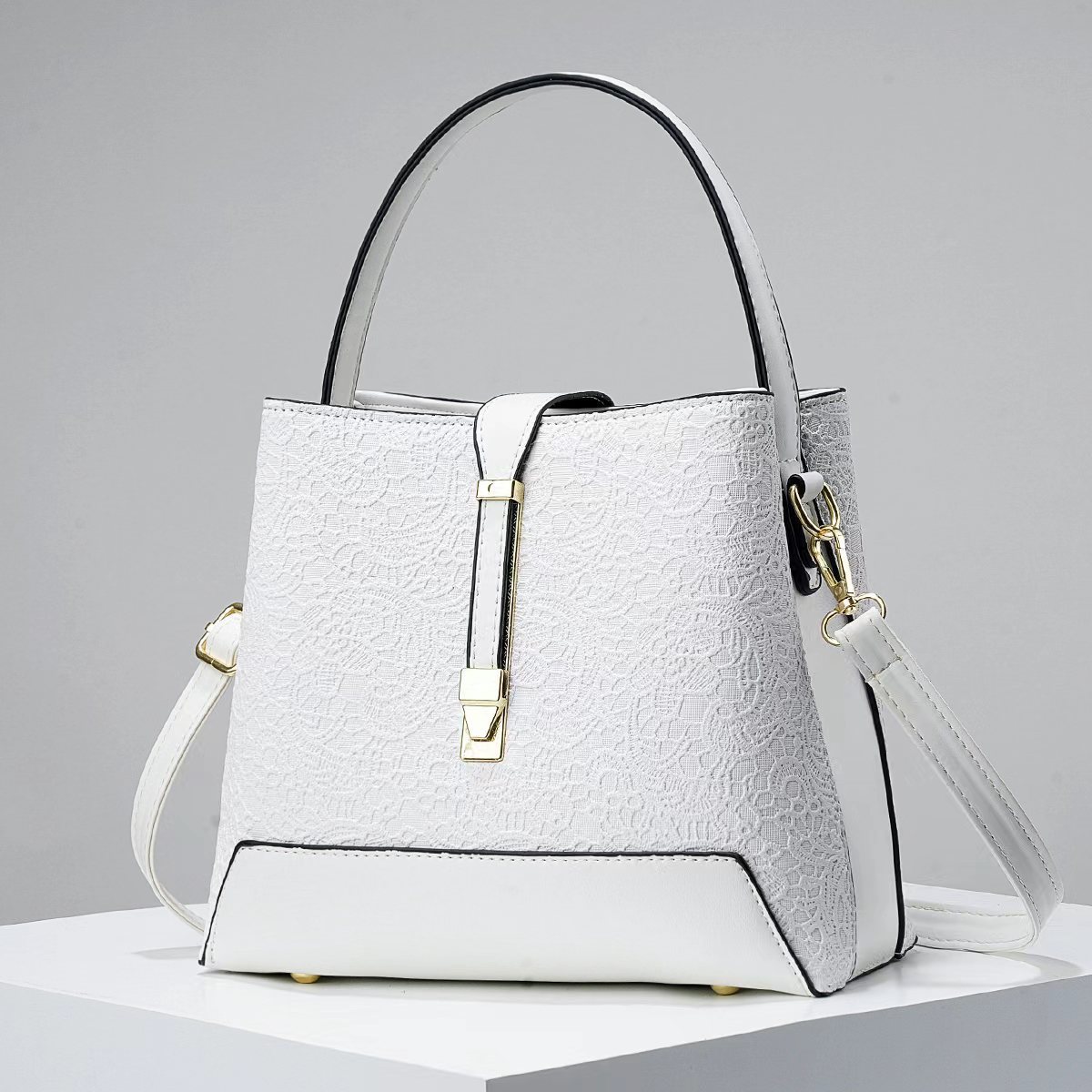 Nouveau Sac fourre-tout de lux - Luxury Bags Reseller avis et prix