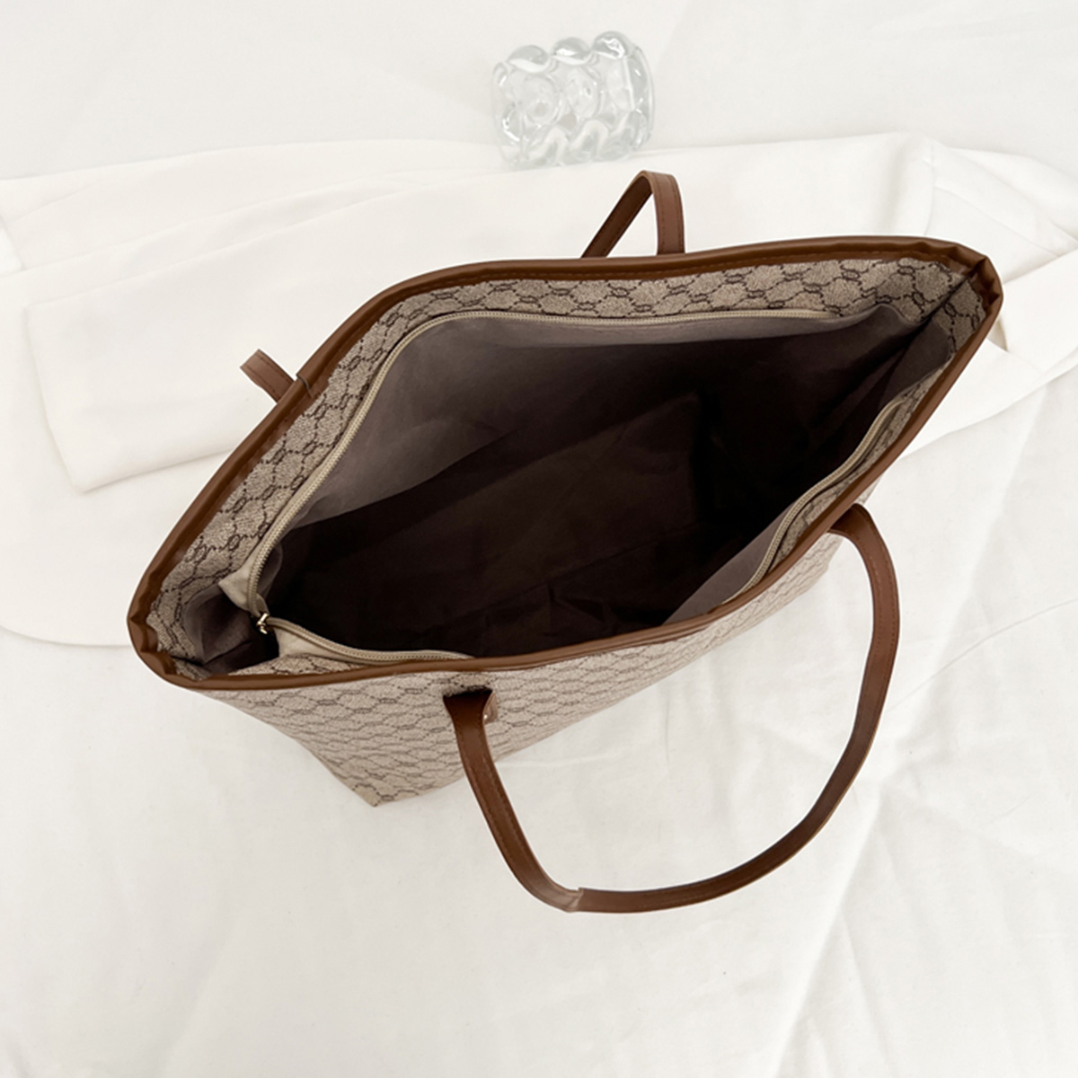 Sac à main vintage de luxe pou - Tote Bag Leather Monogram avis et prix