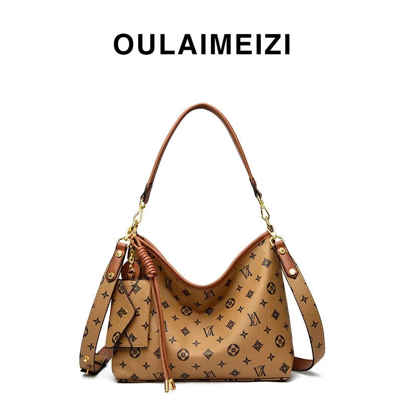 Sac de créateur léger en toile - Tote Bag Leather Monogram avis et prix