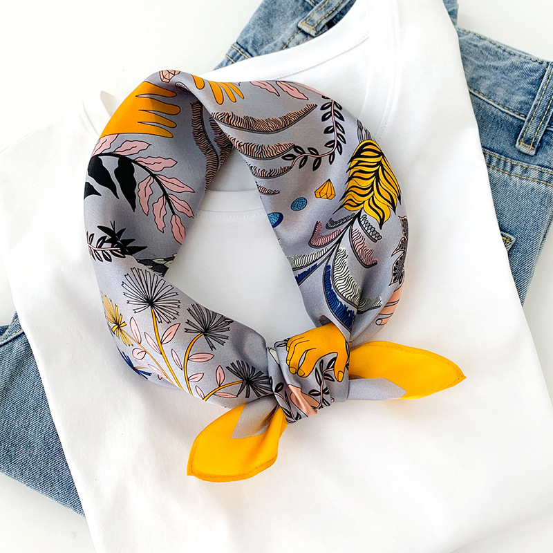 Femmes 70*70 cm carré Foulard  - Luxury Bags Trend 2025 avis et prix