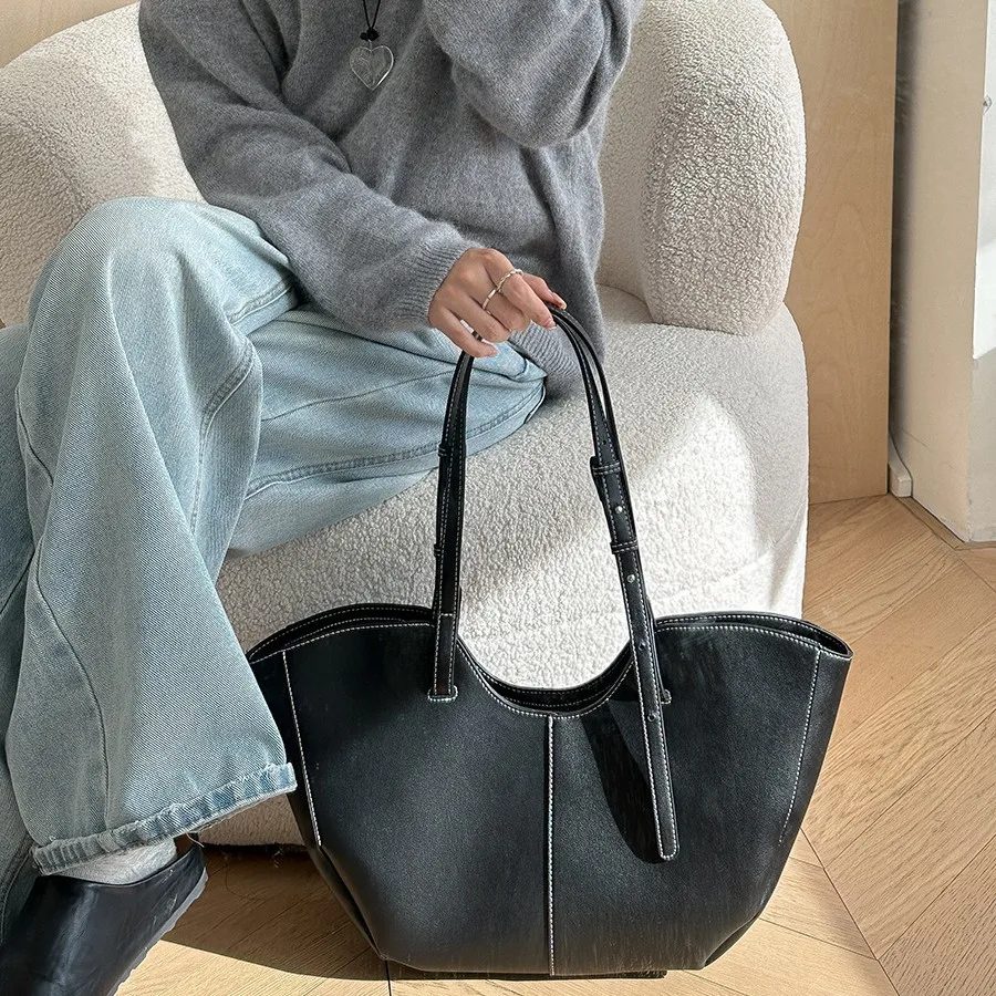 Sac à main vintage en cuir PU  - Luxury Bags Reseller avis et prix