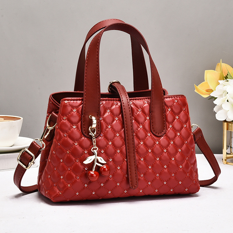 Nouveau Sac à Main Femme de Lu - Tote Bag Leather Monogram avis et prix